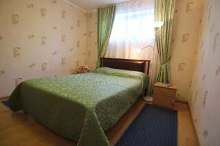Отель Тис Краснодар Бюджетный двухместный номер с 1 кроватью-1